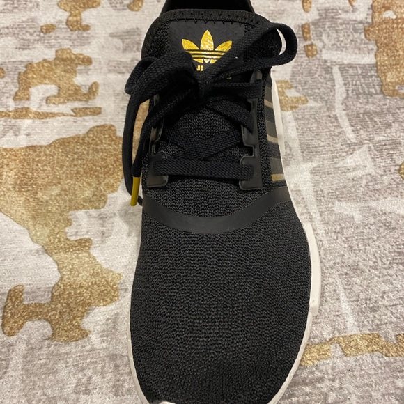 Adidas NMD sneakers size 7 - Picture 8 of 8